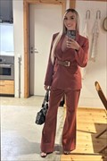 Xiomy ist nur kurz in Berlin und freut sich auf Nachrichten von Männern, die sie heiß und sexy finden.